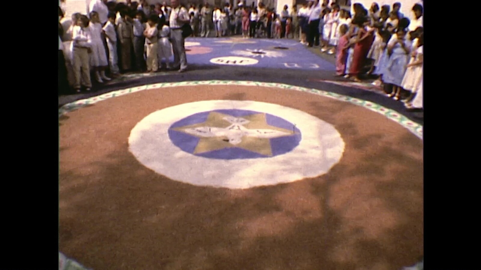 Alfombras del Corpus Christi en Arrecife (c. 1975) en VIDEOS 